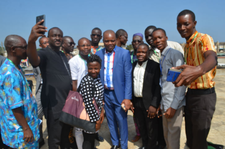 Mobirise Website Builder