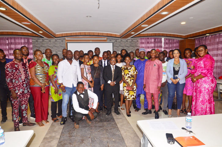 Mobirise Website Builder